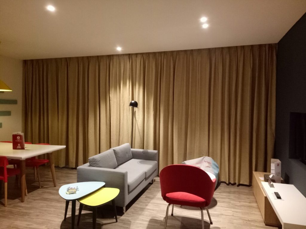 rem-cua-dep-huyen-binh-chanh6